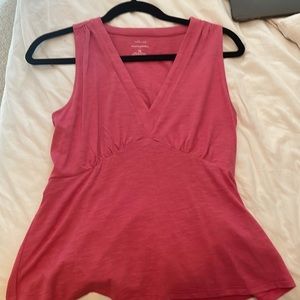 Banana republic Malibu tee size XS